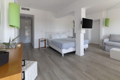 marathon_beach_resort_nea_makri_junior_suite (4)